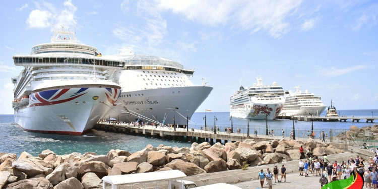 TOURISM CONTINUES TO SHINE IN ST. KITTS AND NEVIS WITH THE ARRIVAL OF FIVE CRUISE SHIPS IN ONE DAY