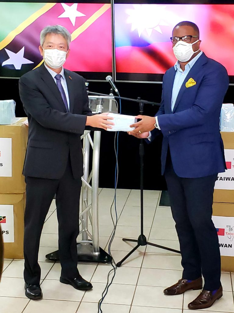 GOVERNMENT OF THE REPUBLIC OF CHINA (TAIWAN) SUPPLIES ST. KITTS-NEVIS WITH 40,000 MASKS TO HELP FIGHT THE COVID-19 PANDEMIC
