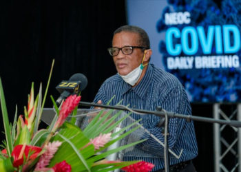 COMMUNITY POLICING TEAM DEPLOYED TO SAFEGUARD CHILDREN AND DISTRIBUTE 1000 MASKS TO EXPLORERS, COURTESY OF SUN ISLAND CLOTHES