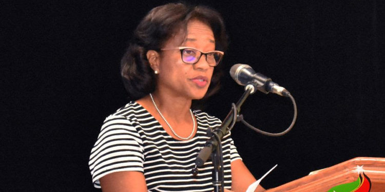 BORDERS WILL OPEN ON OCTOBER 31 IN PHASED APPROACH, SAYS CHIEF MEDICAL OFFICER