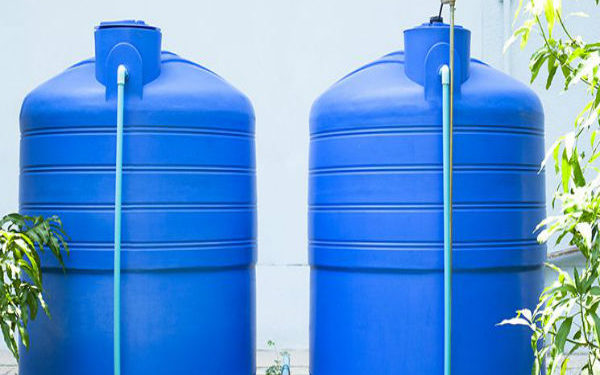 PUBLIC WORKS DIRECTOR STRONGLY ENCOURAGES HOMEOWNERS TO INSTALL CISTERNS OR WATER STORAGE TANKS