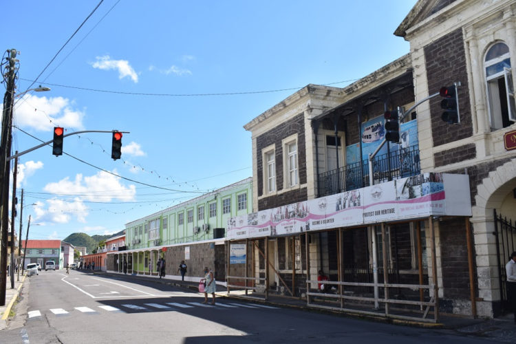 ADDITIONAL TRAFFIC LIGHTS IN BASSETERRE TO IMPROVE ROAD AND PEDESTRIAN SAFETY