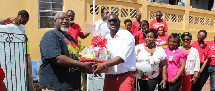 SKELEC DISTRIBUTES LOVE BASKETS TO FORMER EMPLOYEES