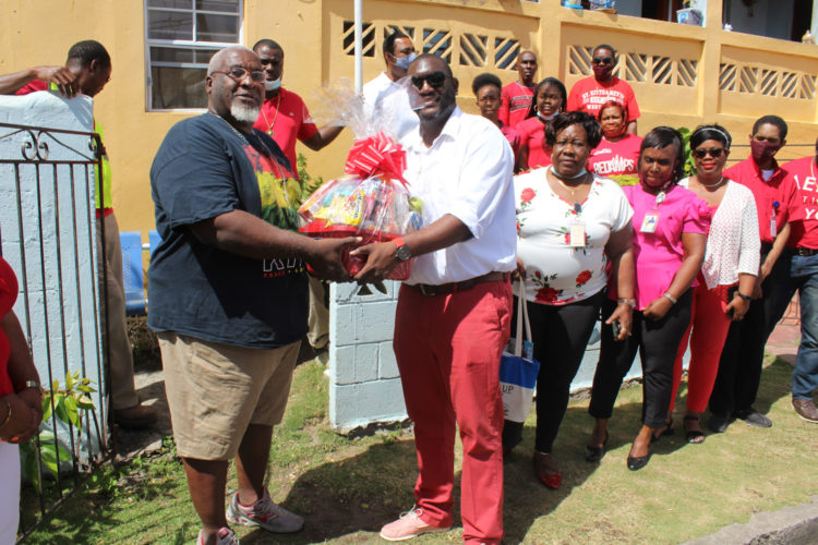 SKELEC DISTRIBUTES LOVE BASKETS TO FORMER EMPLOYEES