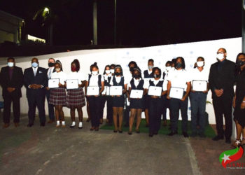 19 POST-SECONDARY STUDENTS AWARDED SCHOLARSHIPS FROM THE ROSS UNIVERSITY