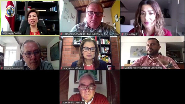 Bridging the digital divide in Latin America and the Caribbean requires public policies aimed at expanding capabilities and infrastructure in rural areas