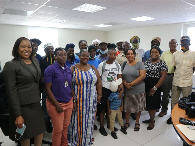 GOVERNMENT OFFERS DISCOUNTED LAND RATE TO RESIDENTS OF LA GUERITE EXTENSION