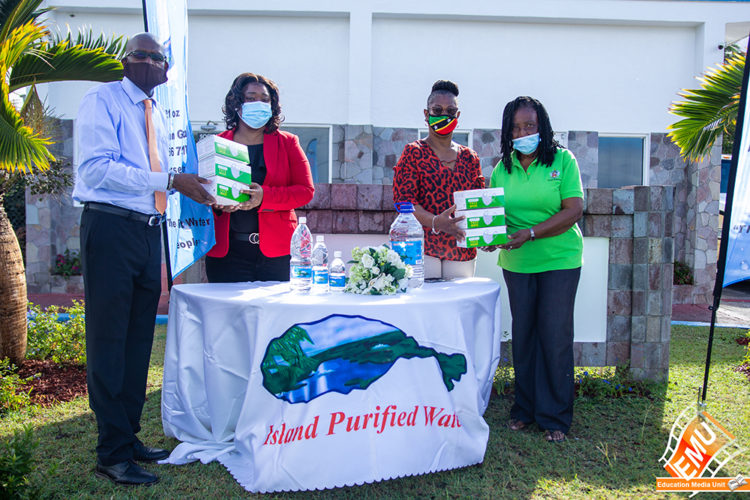 ISLAND PURIFIED WATER DONATES 5000 MASKS TO MINISTRY OF EDUCATION AND SOCIAL SERVICES