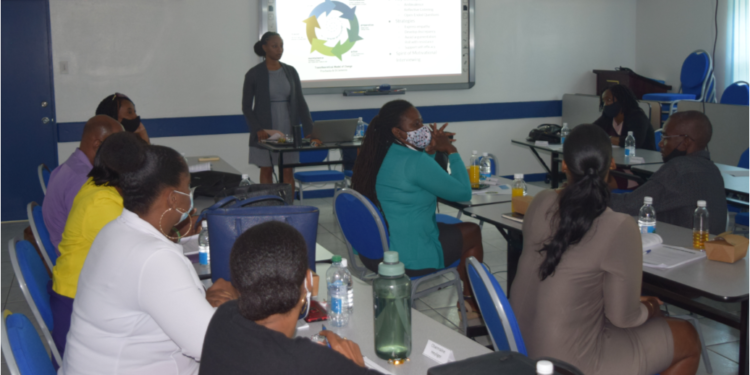 GUIDANCE COUNSELLORS, PROBATION AND CHILD PROTECTION OFFICERS TRAINED TO BETTER ASSIST YOUTH DEALING WITH SUBSTANCE ABUSE