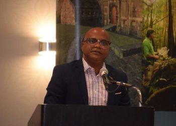 MINISTER OF TOURISM SAYS MINISTRY IS DOING EVERYTHING TO KEEP HOTELS AFLOAT