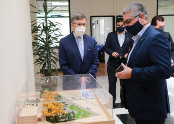 Agreement between Vázquez de Coronado and IICA to embark on the construction of the Plaza of Agriculture of the Americas