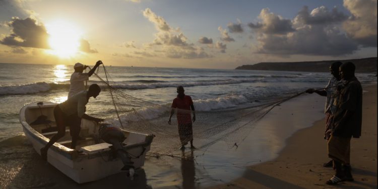 FISHERS NOW ALLOWED TO FISH DURING 24HR CURFEW DAYS