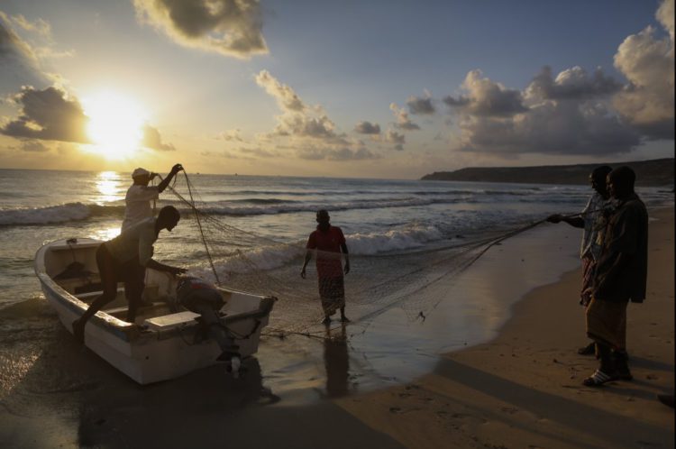 FISHERS NOW ALLOWED TO FISH DURING 24HR CURFEW DAYS