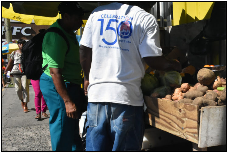 CABINET CONSIDERS PERMANENT PLACEMENT FOR SIDEWALK VENDORS