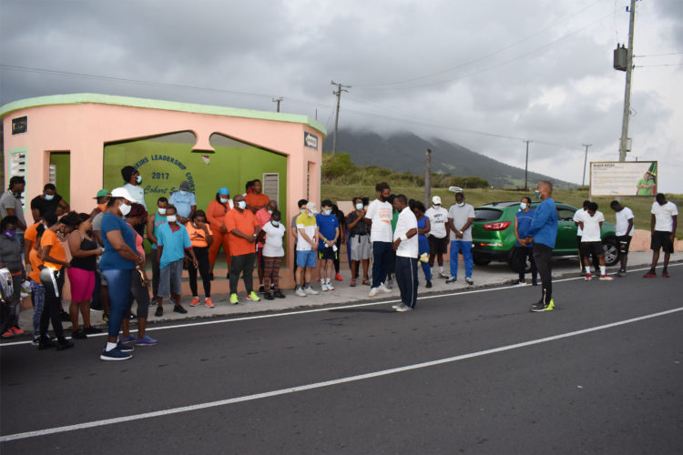 PM Harris thanks participants as health walk attracts large turnout after lockdown