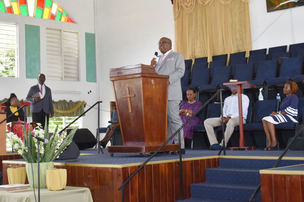 PM Harris commends Mt. Carmel Baptist Church for its role in Covid-19 fight