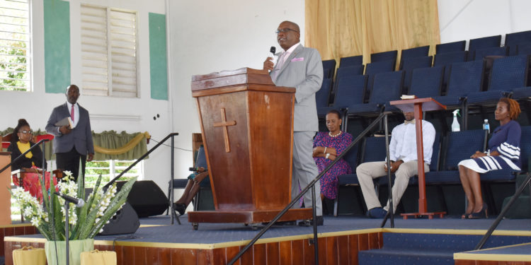 PM Harris commends Mt. Carmel Baptist Church for its role in Covid-19 fight