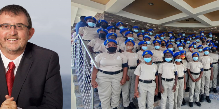 ROSS UNIVERSITY SCHOOL OF VETERINARY MEDICINE MAKES DONATION TO EXPLORERS YOUTH CLUB MOVEMENT