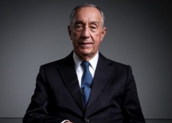 EMBASSY OF PORTUGAL IN CARACAS PRESENTS COMPLIMENTS TO FEDERATION OF ST. KITTS AND NEVIS ON AUGUST OCCASION OF ITS 38TH YEAR AS A SELF-DETERMINED PEOPLE