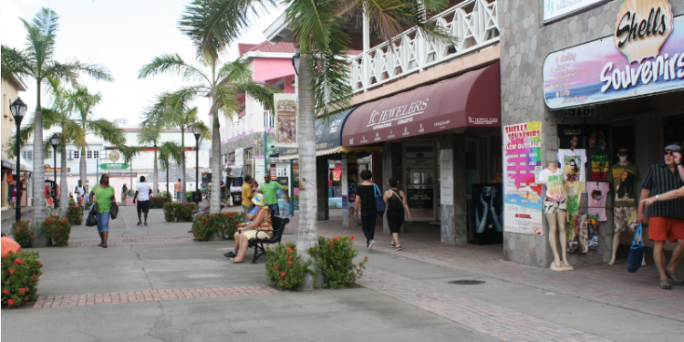 PORT ZANTE TO BECOME A BUBBLE FOR ARRIVAL OF CELEBRITY EQUINOX ON SEPTEMBER 14