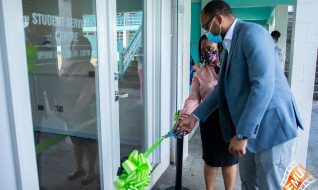 MINISTER OF EDUCATION REAFFIRMS HIS CONTINUED SUPPORT FOR CFBC AS NEW STUDENT SERVICES CENTRE OPENS