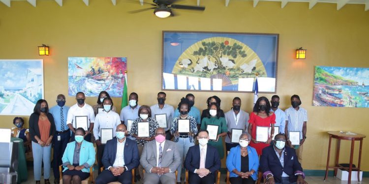 17 STUDENTS FROM ST. KITTS AND NEVIS RECEIVE SCHOLARSHIPS TO PURSUE STUDIES IN TAIWAN
