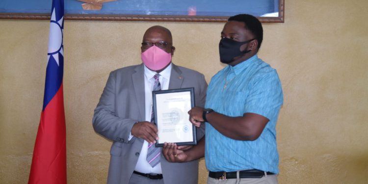 ST. KITTS AND NEVIS PRIME MINISTER COMMENDS AND EXTENDS BEST WISHES TO THE SEVENTEEN TAIWAN SCHOLARSHIP RECIPIENTS