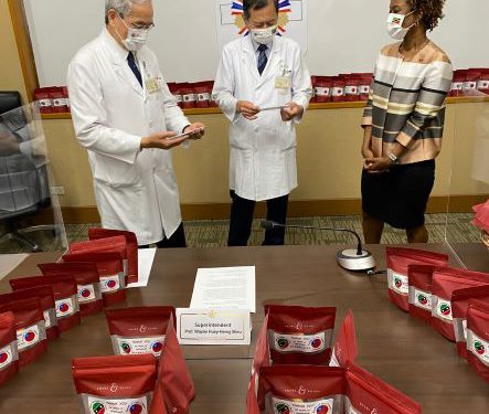 St. Kitts and Nevis gifts Taiwan hospital with desserts to celebrate 38 years of ties; Taipei Veterans General Hospital has assisted St. Kitts and Nevis on chronic disease prevention