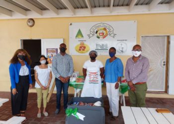MINISTRY OF PUBLIC INFRASTRUCTURE DONATES FOOD SUPPLIES TO THE OUTREACH CENTER ON WORLD FOOD DAY