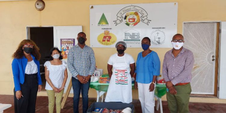 MINISTRY OF PUBLIC INFRASTRUCTURE DONATES FOOD SUPPLIES TO THE OUTREACH CENTER ON WORLD FOOD DAY