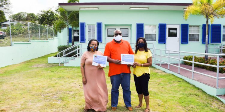 PAHO LAUDS PM HARRIS’ OUTSTANDING LEADERSHIP IN ST. KITTS AND NEVIS’ SUCCESSFUL VACCINATION PROGRAMME