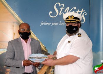 MINISTER OF TOURISM WELCOMES AIDAPERLA TO THE FEDERATION