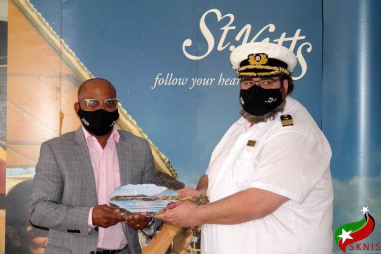 MINISTER OF TOURISM WELCOMES AIDAPERLA TO THE FEDERATION