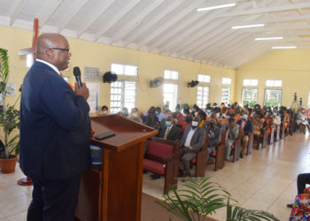 PM Harris offers huge, noisy ‘thank you’ to constituents of St. Christopher Seven