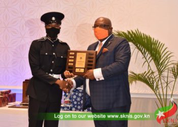 CONSTABLE JEREMY WARNER OVERCOMES OBSTACLES AND EARNS BEST RECRUIT OF COURSE #45