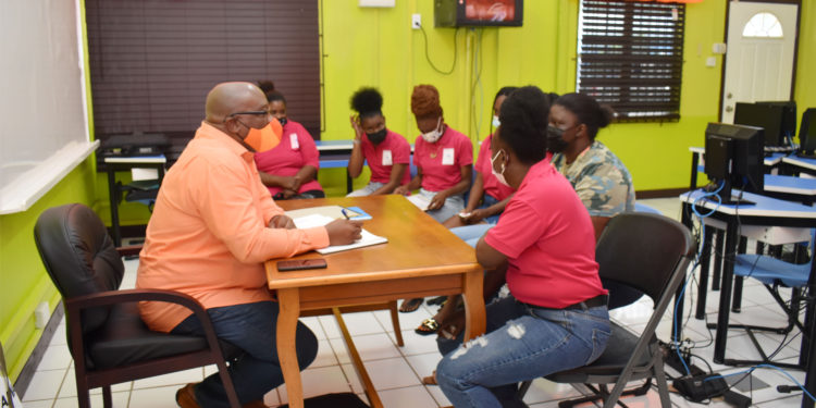 Prime Minister Harris concludes marathon one-on-one consultations