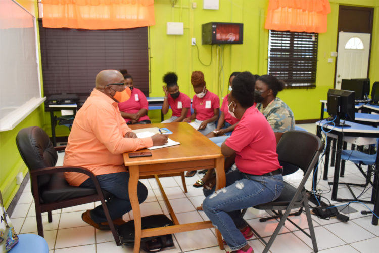 Prime Minister Harris concludes marathon one-on-one consultations