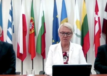 Ambassador of the European Union Presents Credentials to the Director General of the OECS