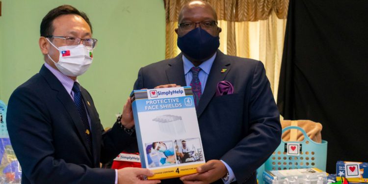 PRIME MINISTER HARRIS COMMENDS THE SIMPLYHELP FOUNDATION FOR ITS CONTINUED PHILANTHROPIC WORK