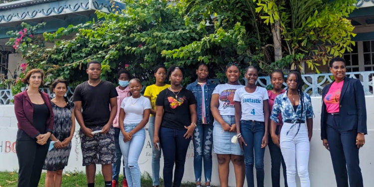 Ministry of Tourism and the St. Kitts Tourism Authority Collaborate with the Alliance Francaise