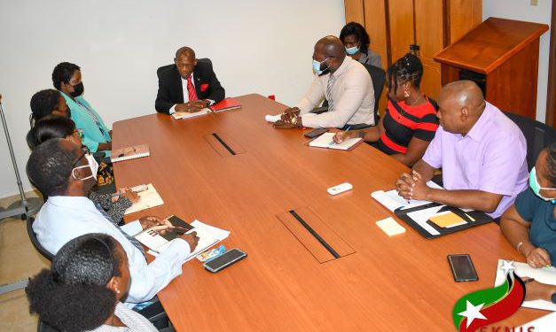 MINISTER DR. DOUGLAS EMPHASIZES NEW DIPLOMATIC THRUST TO FOREIGN AFFAIRS STAFF