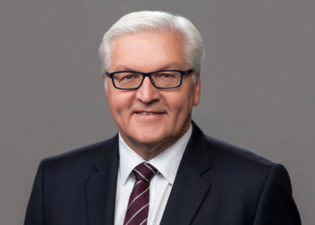 THE FEDERAL REPUBLIC OF GERMANY OFFERS INDEPENDENCE CONGRATULATIONS TO THE GOVERNMENT AND PEOPLE OF ST. KITTS AND NEVIS