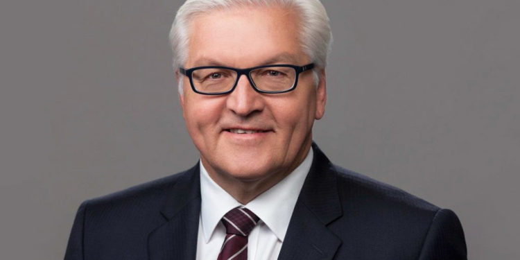 THE FEDERAL REPUBLIC OF GERMANY OFFERS INDEPENDENCE CONGRATULATIONS TO THE GOVERNMENT AND PEOPLE OF ST. KITTS AND NEVIS