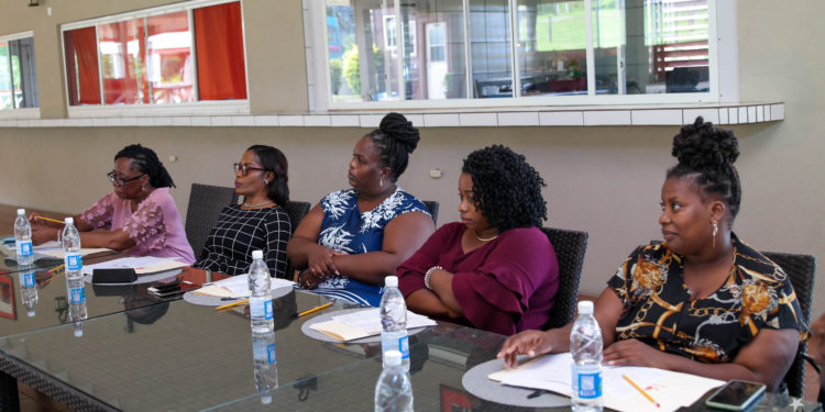 DEPUTY PRIME MINISTER DR. HANLEY COMMENDS TEACHERS OF GEORGE MOODY STUART SCHOOL FOR CONTINUING THEIR PROFESSIONAL ADVANCEMENT