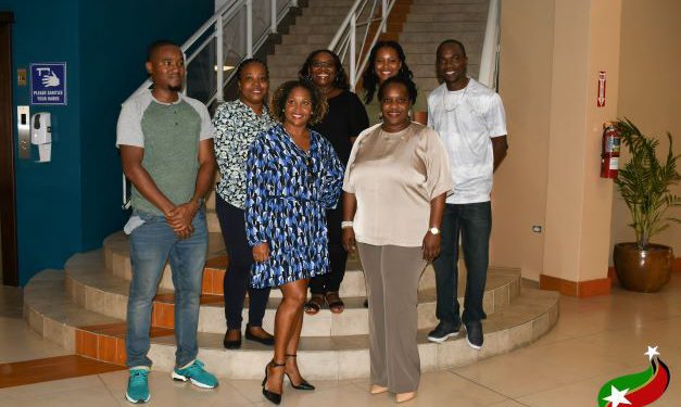 St Kitts and Nevis Delegation leaves for COP27 in Egypt