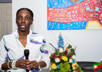 SEVEN PERSONS RECEIVE GRANTS FROM THE CDB AFTER COMPLETING BUSINESS ADAPTATION PROGRAMME