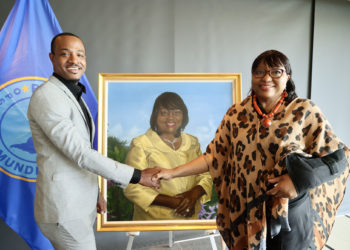 PAHO Director unveils portrait from renowned Jamaican artist, Greg Bailey