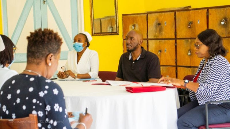 Ten new elderly care assistants join Cardin Home