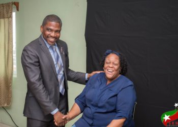 HAND SIGNING INTRODUCED AT PRIME MINISTER’S PRESS CONFERENCE