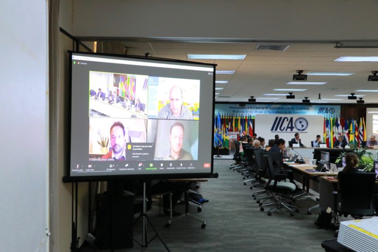 Fostering partnerships between stakeholders that promote digitalization is key to accelerating the development of technological solutions for agriculture in the Americas